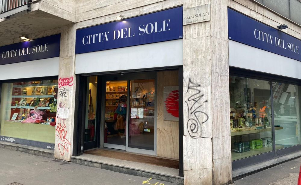 Milano Via Solari