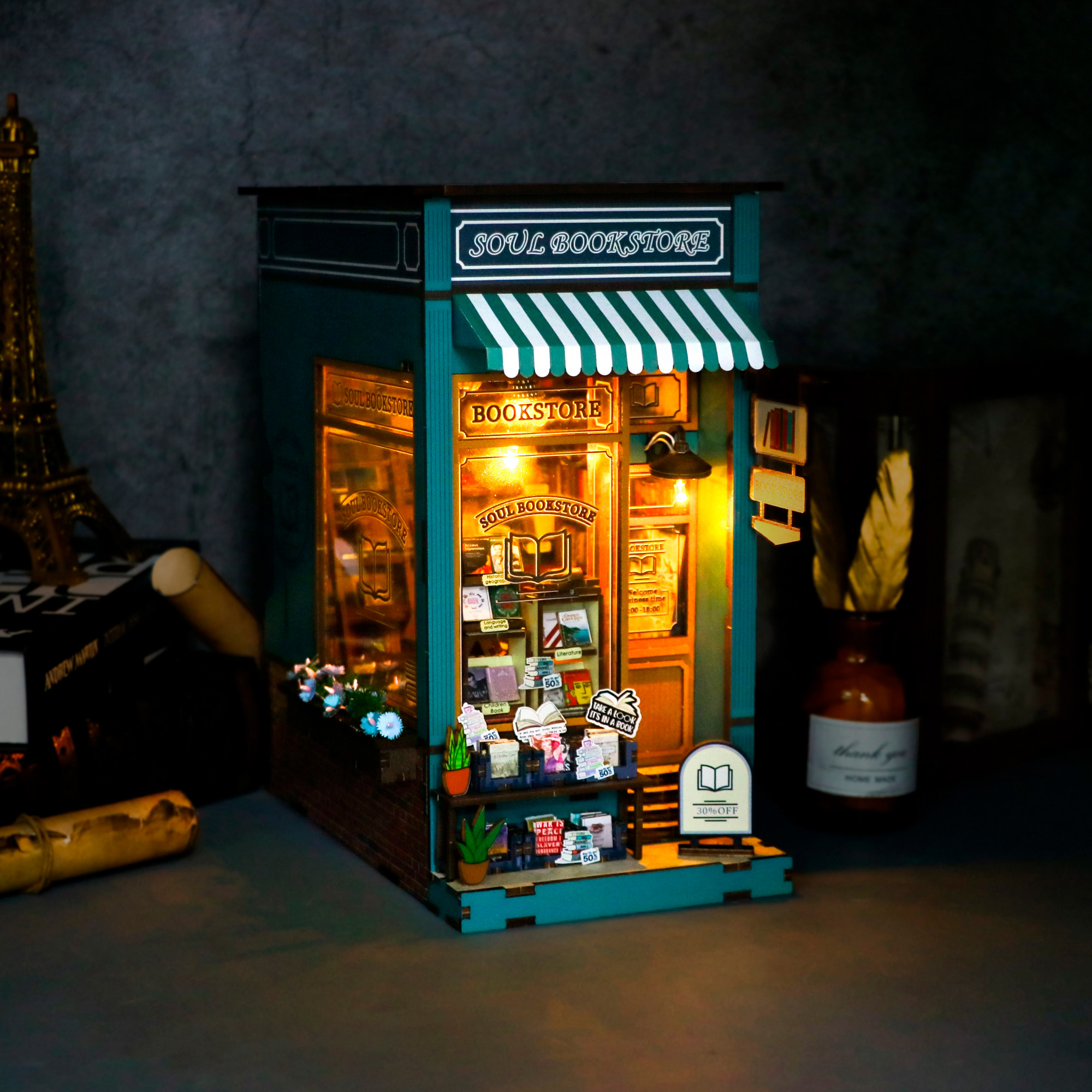 MiniCity Book Nook Kit Fai Da Te In Miniatura - Stile Liberty Con LED E Copertura Antipolvere - Regalo Creativo Per Adulti E Ragazzi 14+